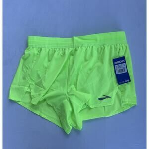 Brooks Men's Breakaway 3" Shorts in the color Neo Limeade and size Medium